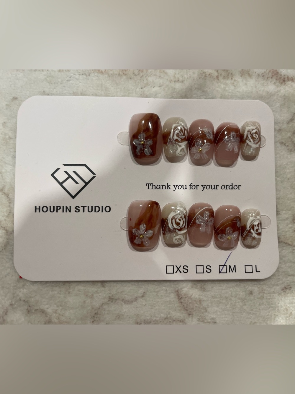 5 for $20! High Quality Press-On Nails in size medium